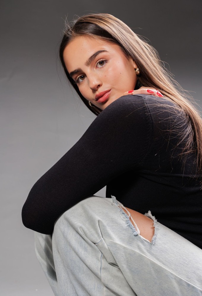 SHELLY PERETZ